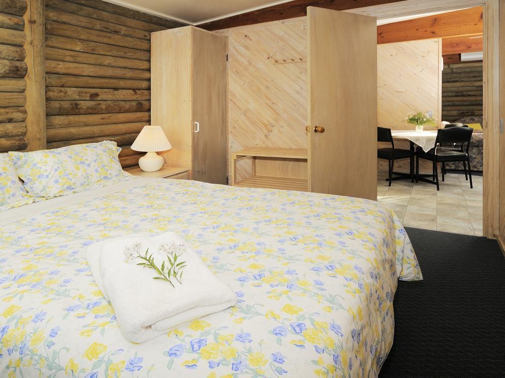 Lazy Acre Log Cabins 엔트런스호수 외부 사진