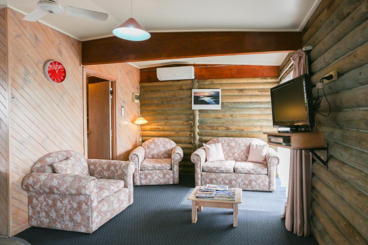 Lazy Acre Log Cabins 엔트런스호수 외부 사진